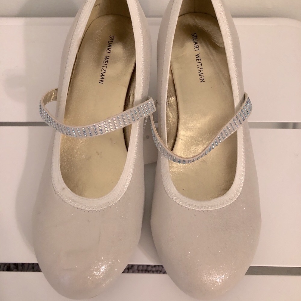 Stuart  weitzman verna jewel white shoes size 5